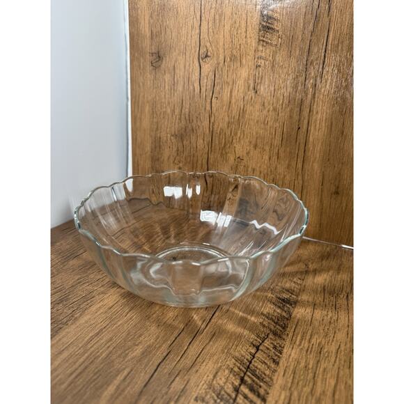 Arcoroc Arcade Tempered Glass Bowl 7” Larger Bowl Clear Glass - Picture 1 of 4